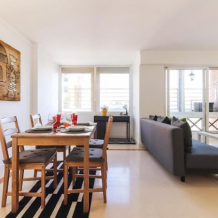Lisbon Flower 360º - Your Lovely Flat With Pool And Parking 外观 照片