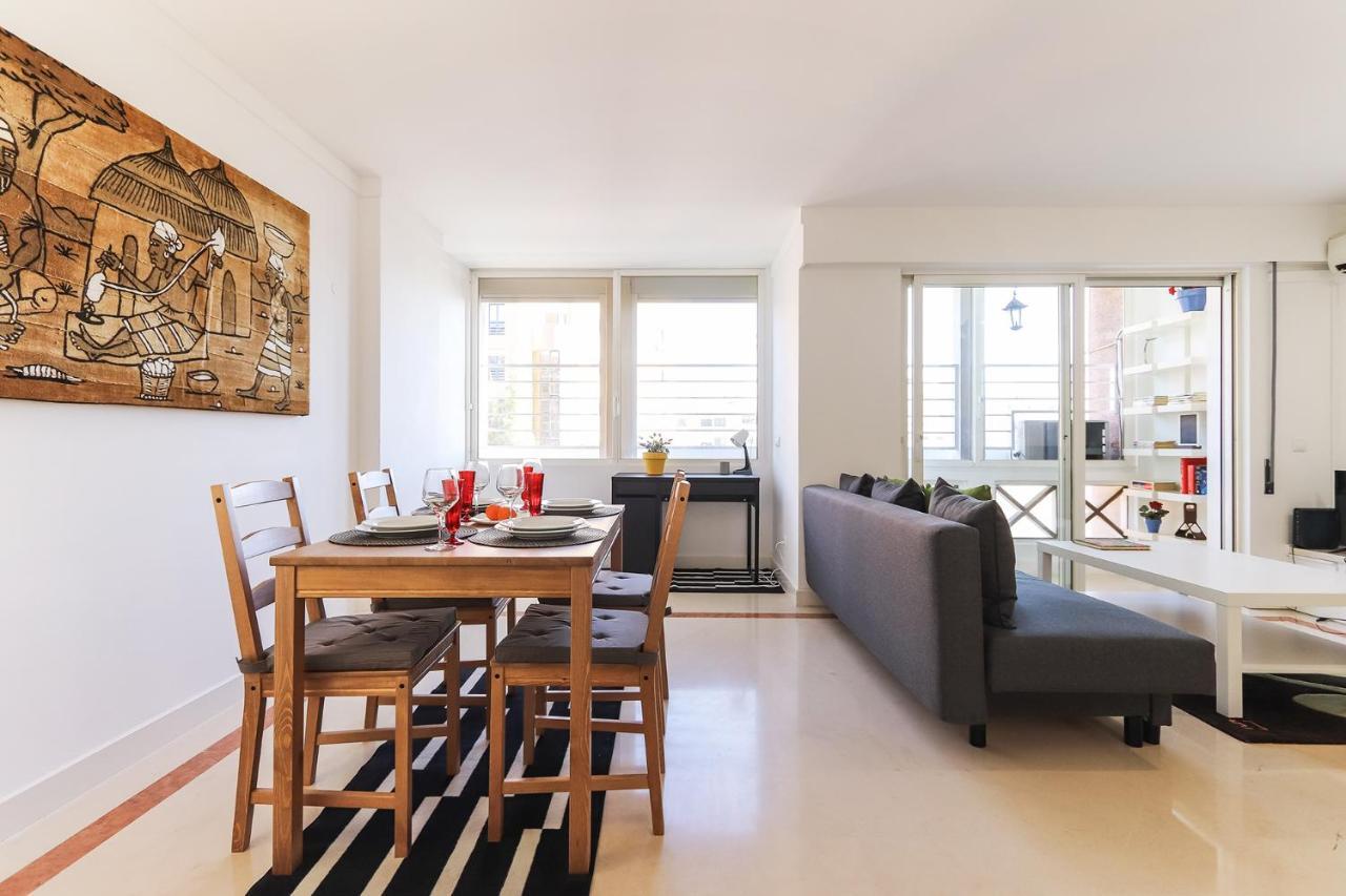 Lisbon Flower 360º - Your Lovely Flat With Pool And Parking 外观 照片