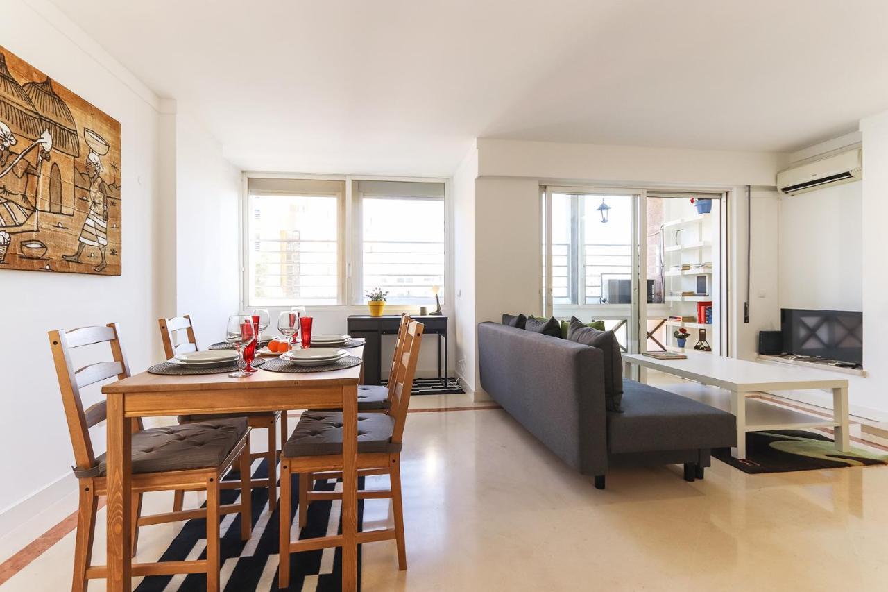 Lisbon Flower 360º - Your Lovely Flat With Pool And Parking 外观 照片